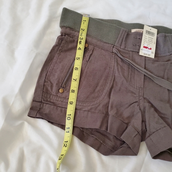 Short - Picture 6 of 11